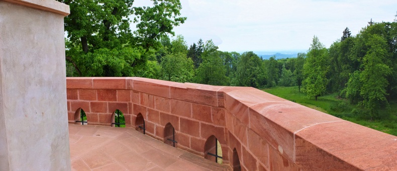 Panorama z hradu Brada